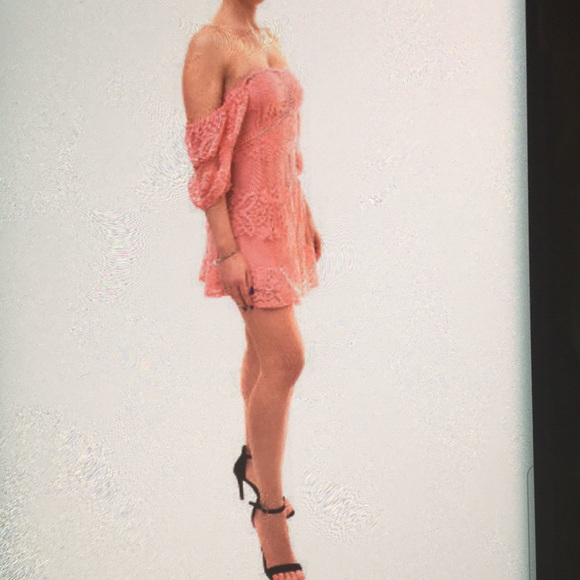 ‼️SOLD‼️Free People lace dress NWOT‼️ - Picture 2 of 6